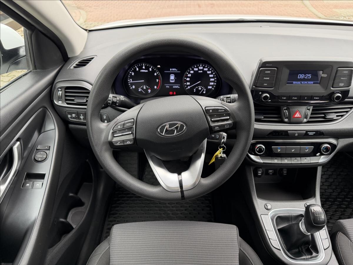 Hyundai i30 Hatchback 1,5 l 80 kw