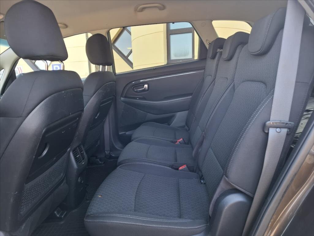 KIA Carens Kombi 1,7 l 104 kw