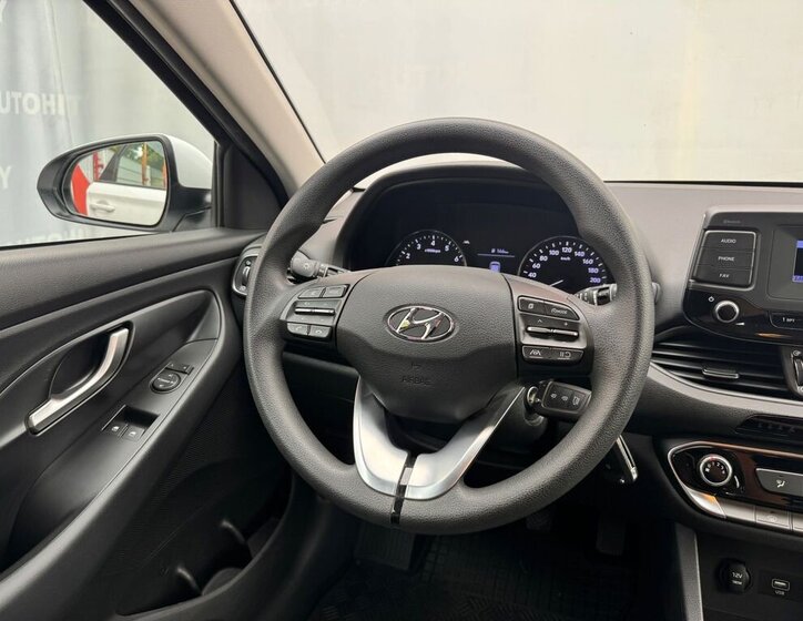 Hyundai i30 Kombi 998,0 88 kw