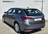 Škoda Scala 8