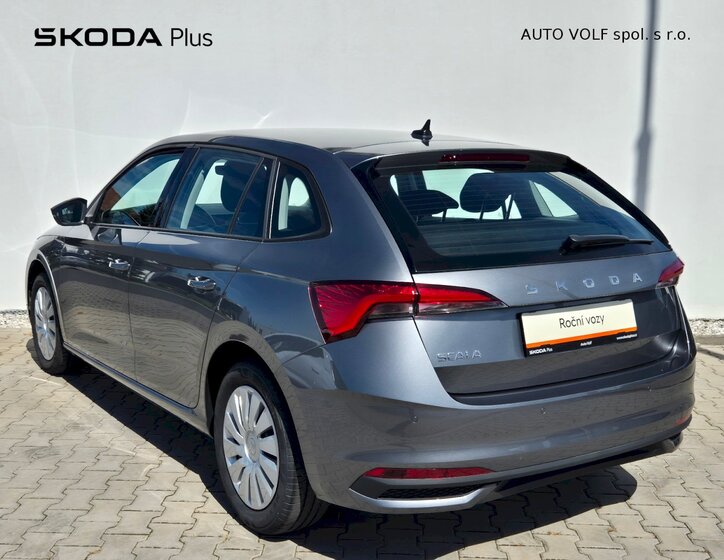Škoda Scala 8