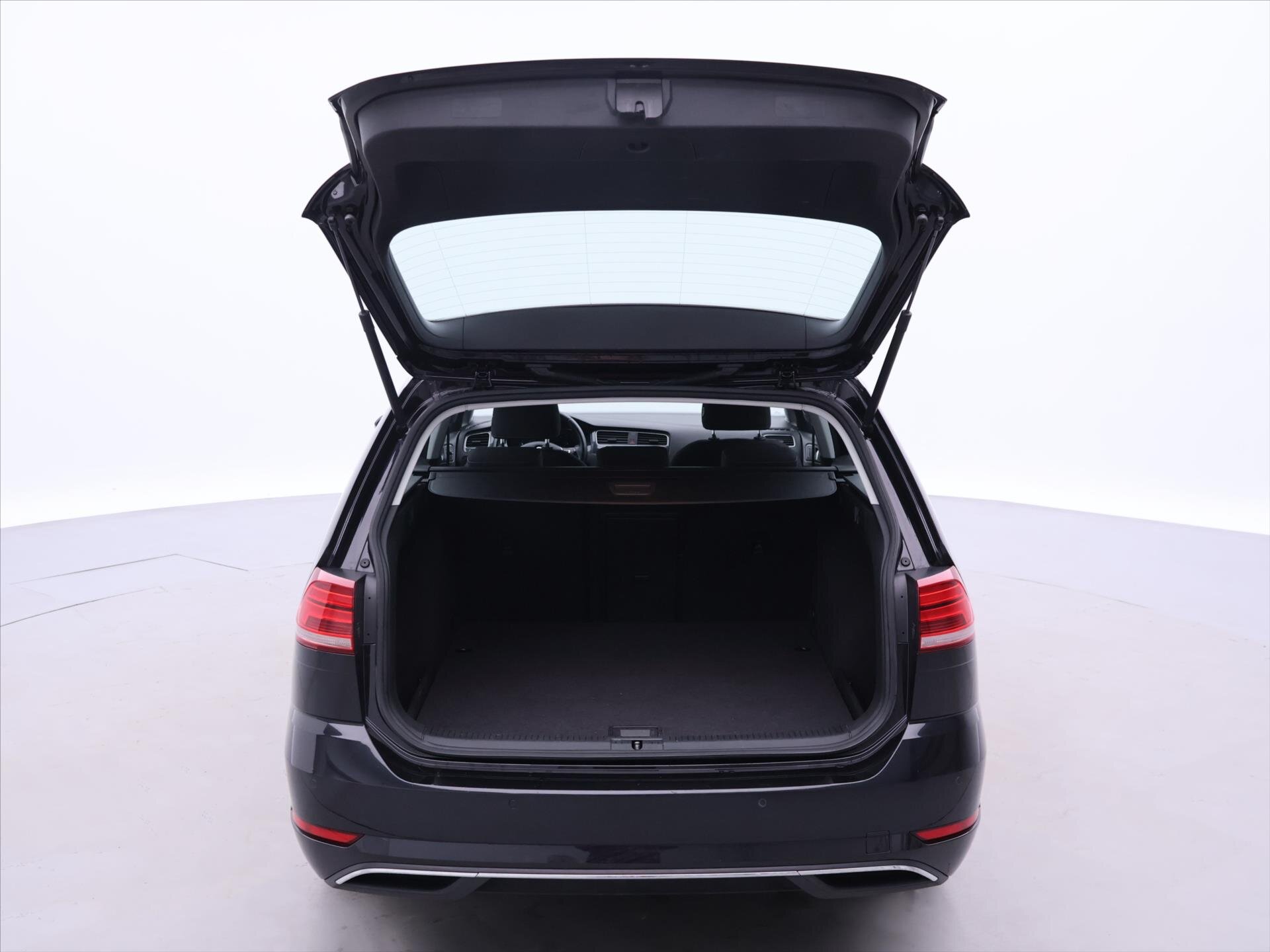 Volkswagen Golf Kombi 999,0 81 kw