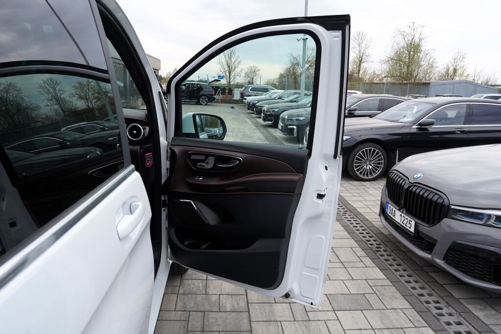Mercedes-Benz Třídy V MPV 2,1 l 140 kw