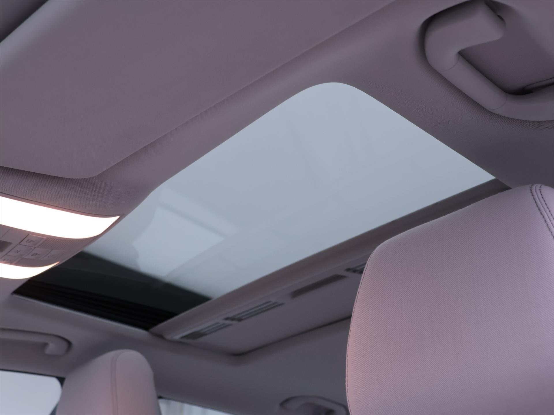 Mercedes-Benz Třídy E Sedan / Limuzína 3,5 l 245 kw