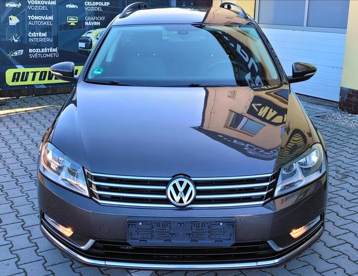 Volkswagen Passat 2