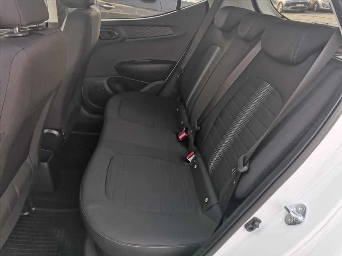 Hyundai i10 Hatchback 1,2 l 57 kw