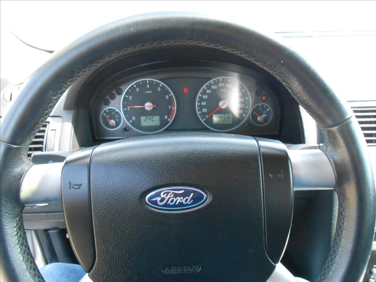 Ford Mondeo Liftback 1,8 l 92 kw