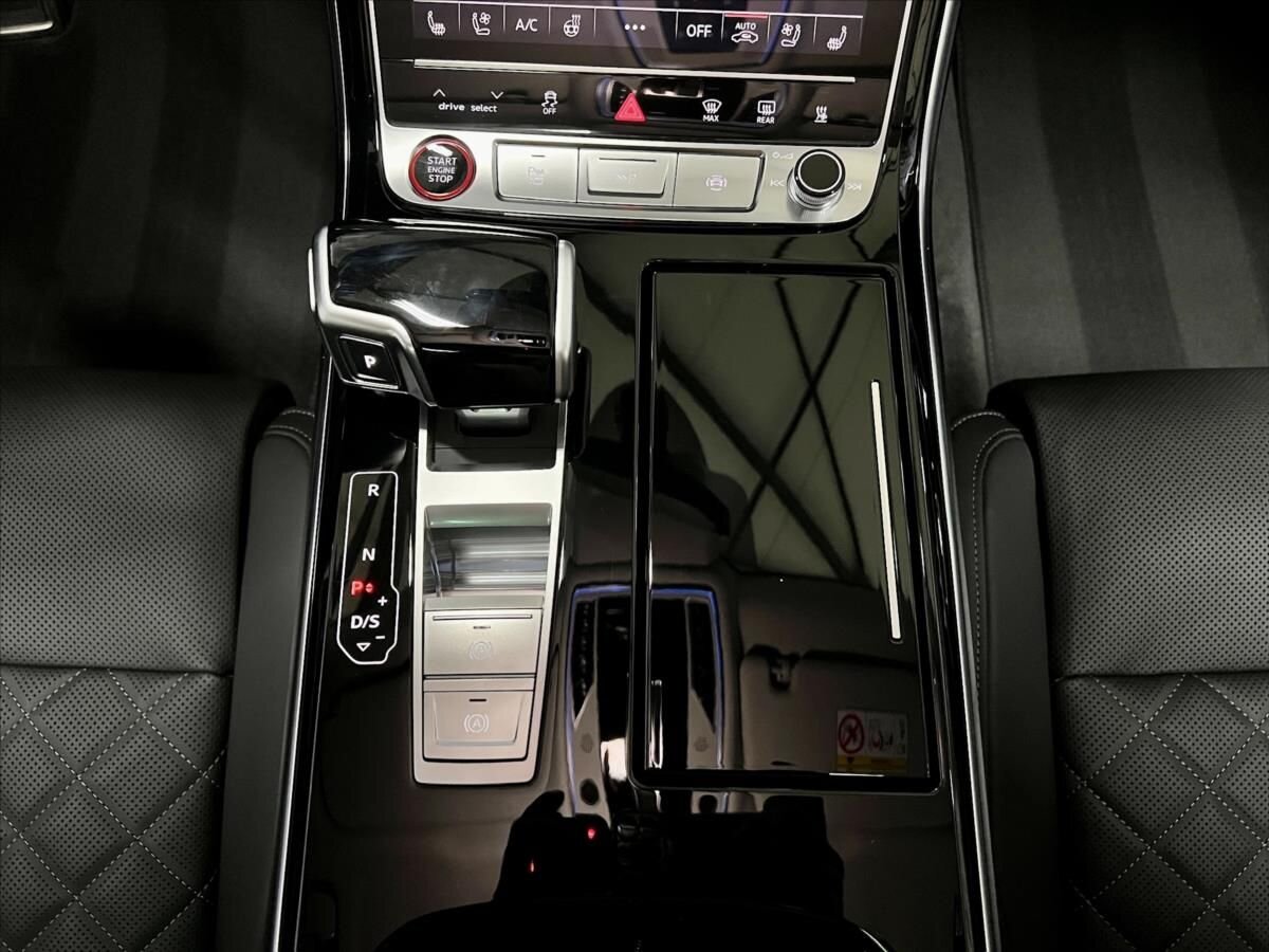 Audi S8 Ostatní 4,0 l 420 kw