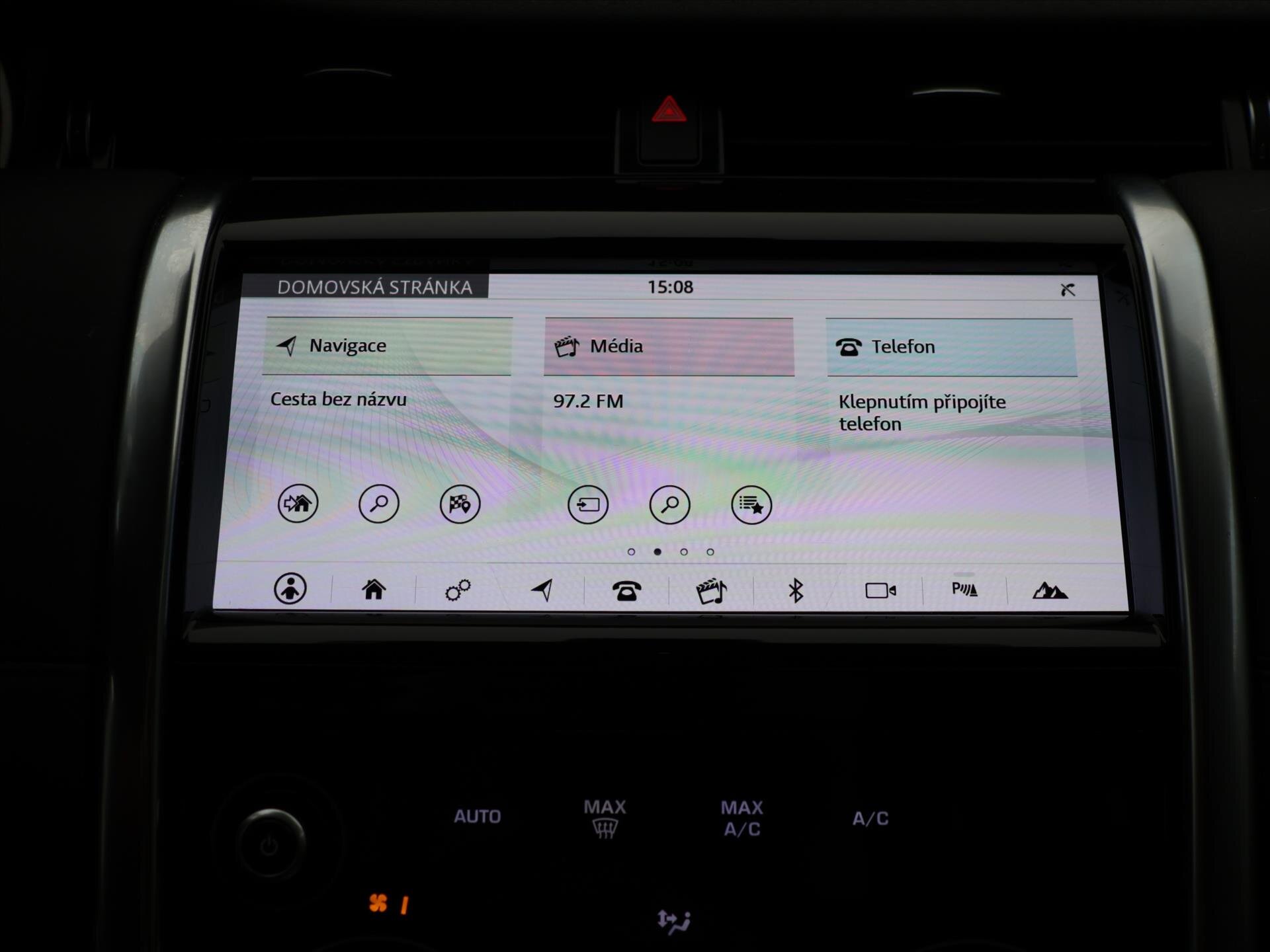 Land Rover Discovery Sport SUV / Terénní 2,0 l 110 kw