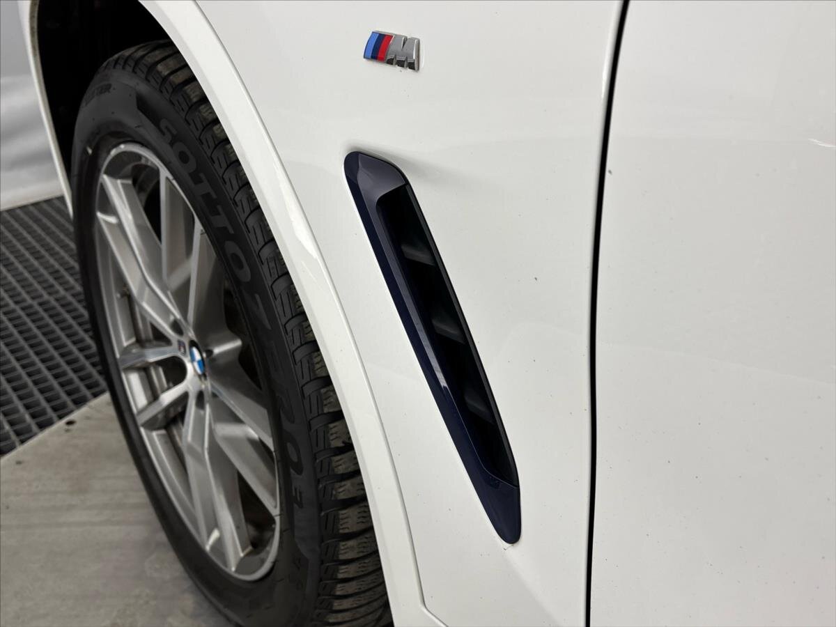 BMW X3 SUV / Terénní 2,0 l 140 kw