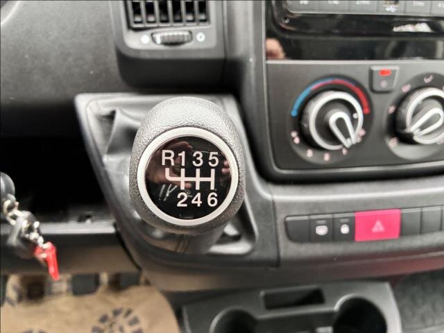 Opel Movano Skříň 2,2 l 103 kw