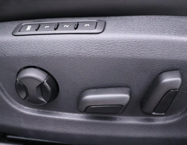 Škoda Superb Liftback 2,0 l 147 kw