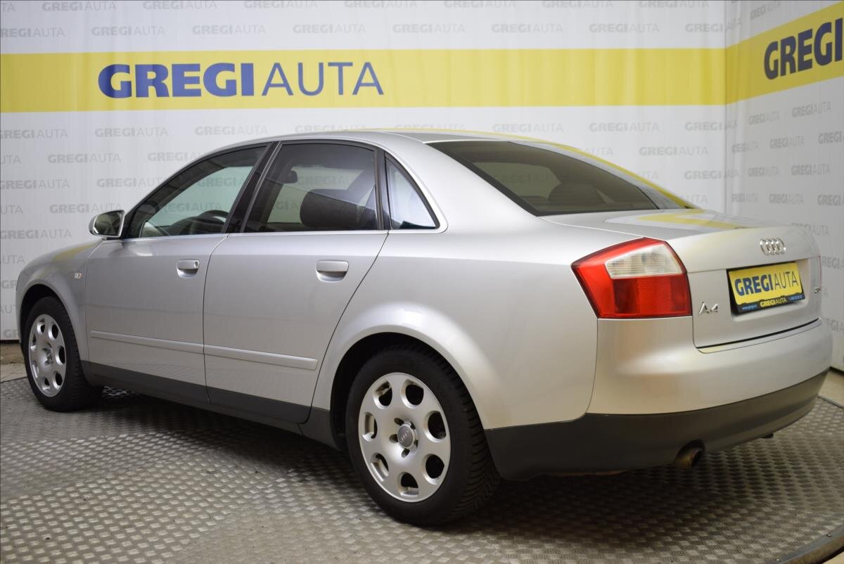 Audi A4 Sedan / Limuzína 2,0 l 96 kw