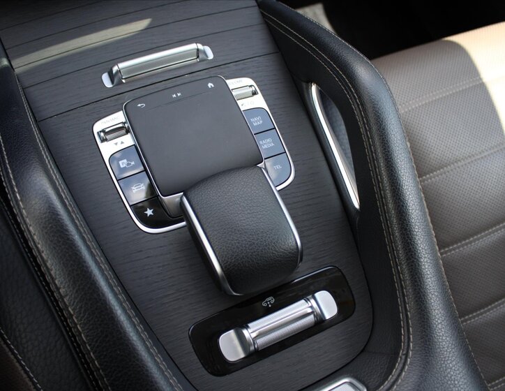 Mercedes-Benz GLE SUV 2,9 l 243 kw