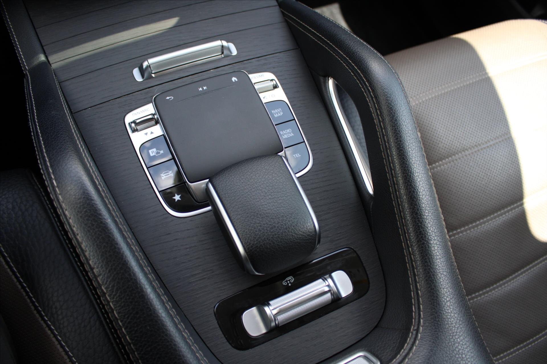 Mercedes-Benz GLE SUV 2,9 l 243 kw