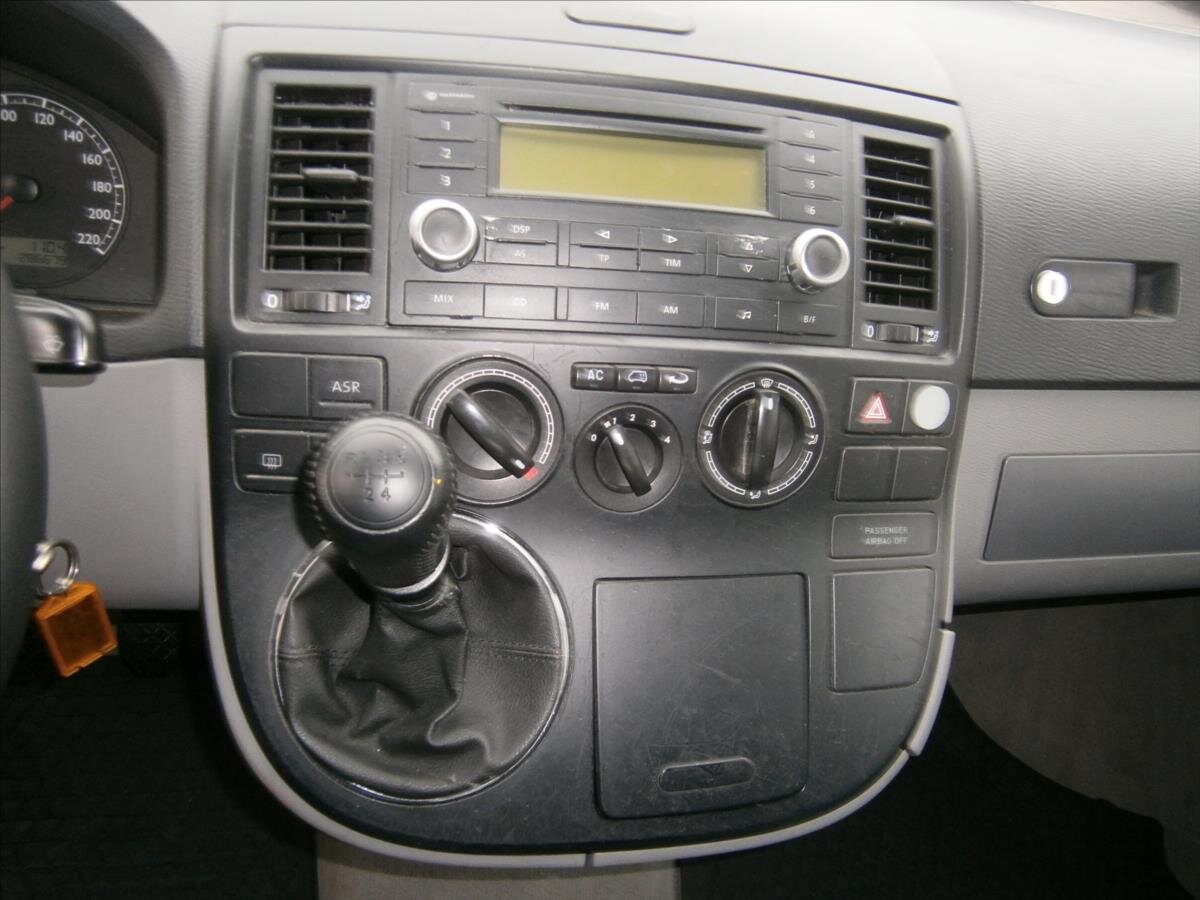 Volkswagen Multivan Kombi 1,9 l 77 kw