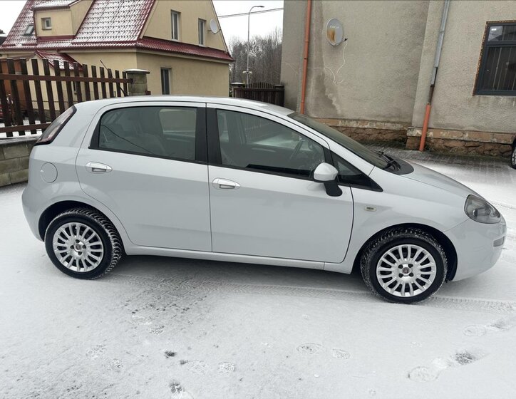 Fiat Punto Hatchback 1,4 l 57 kw