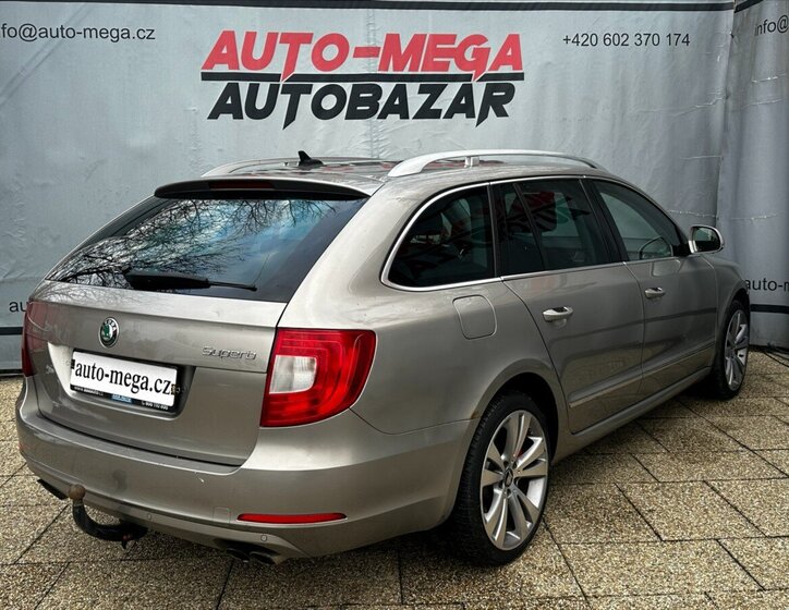 Škoda Superb Kombi 3,6 l 191 kw