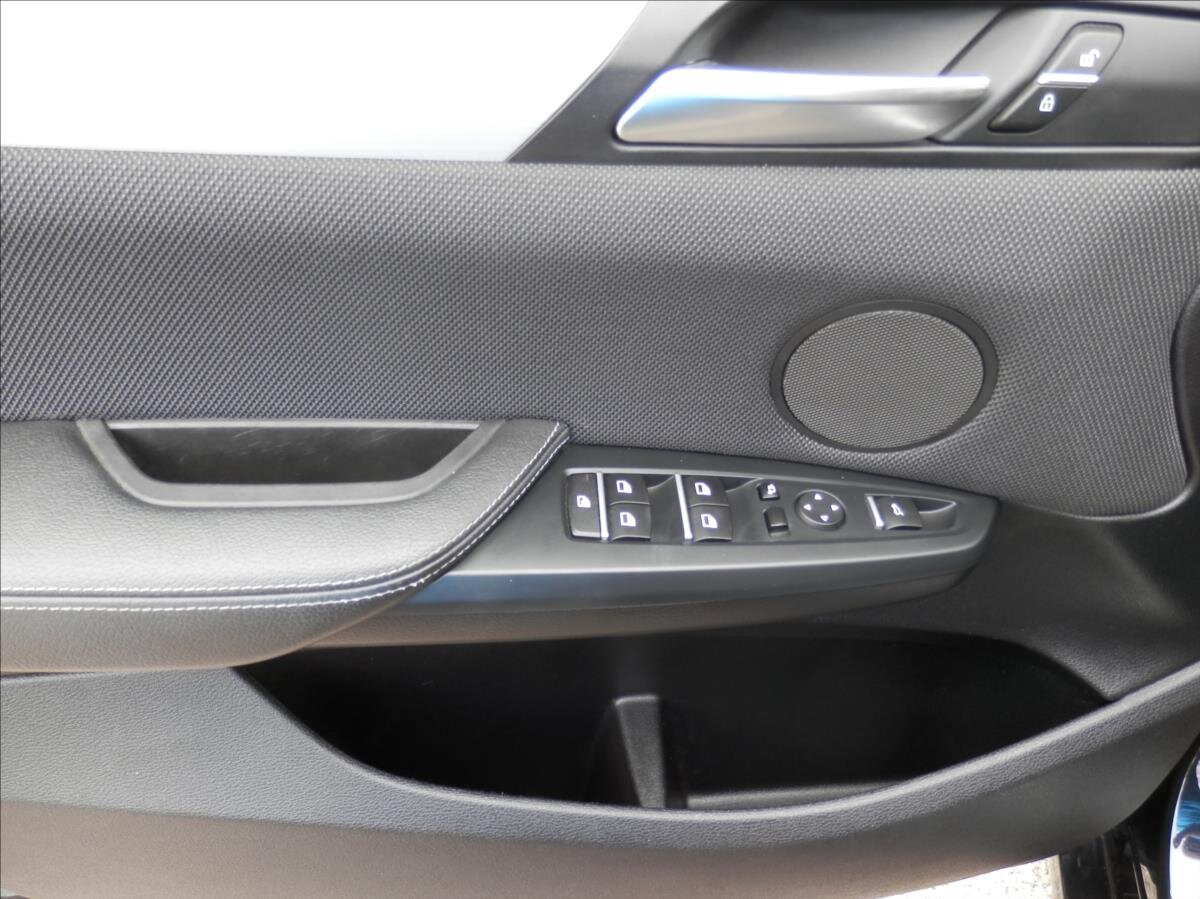 BMW X3 SUV 2,0 l 140 kw