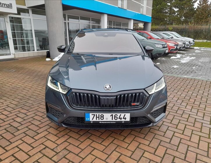 Škoda Octavia Kombi 2,0 l 180 kw