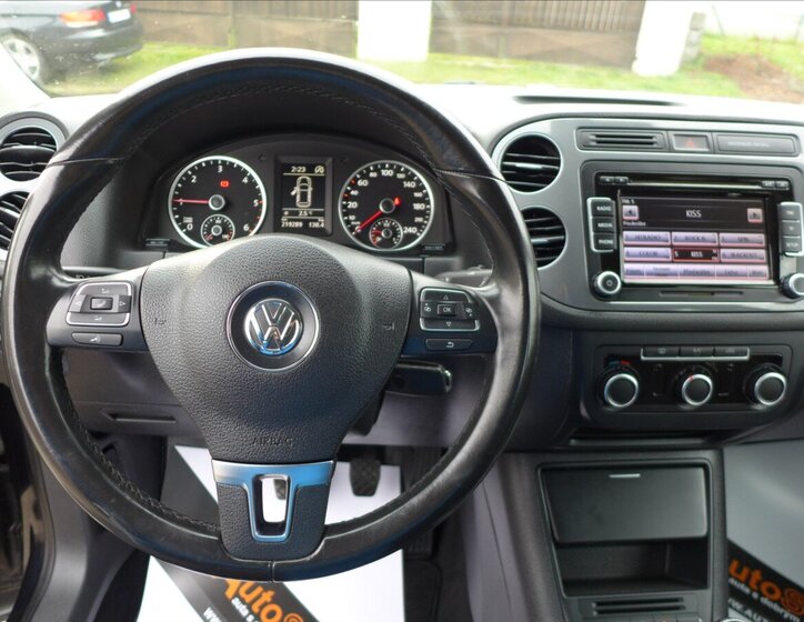 Volkswagen Tiguan 16