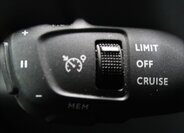 Peugeot 5008 MPV 1,5 l 96 kw