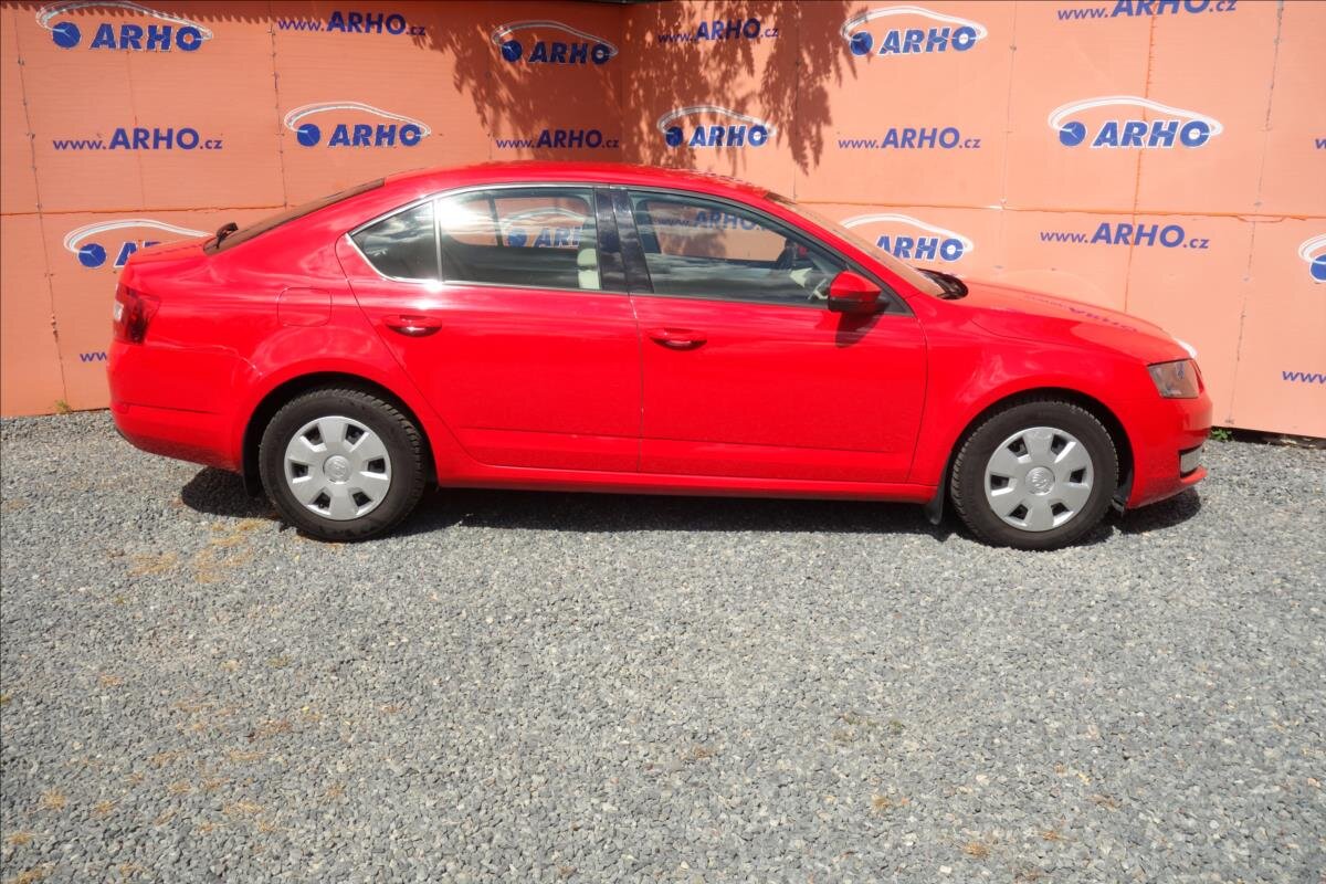 Škoda Octavia Liftback 1,6 l 81 kw