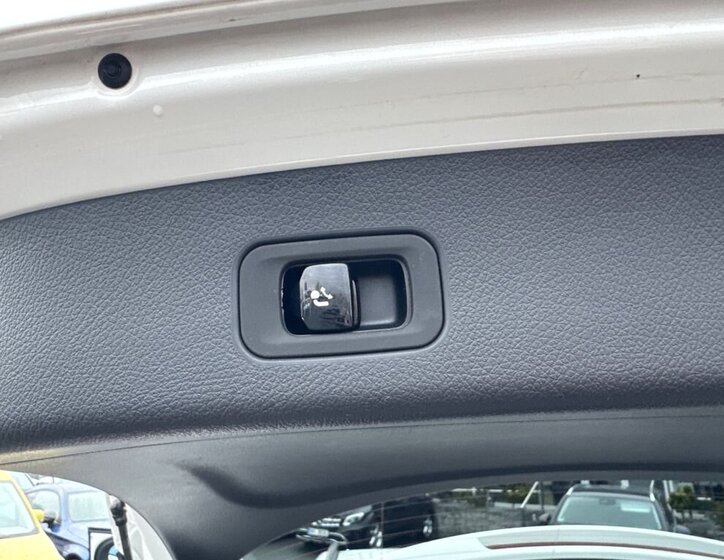 Mercedes-Benz GLC SUV / Terénní 2,0 l 145 kw