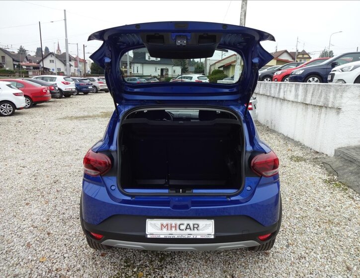 Dacia Sandero Hatchback 999,0 67 kw