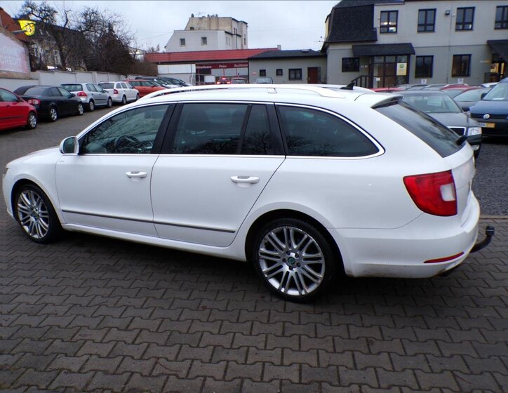 Škoda Superb 6