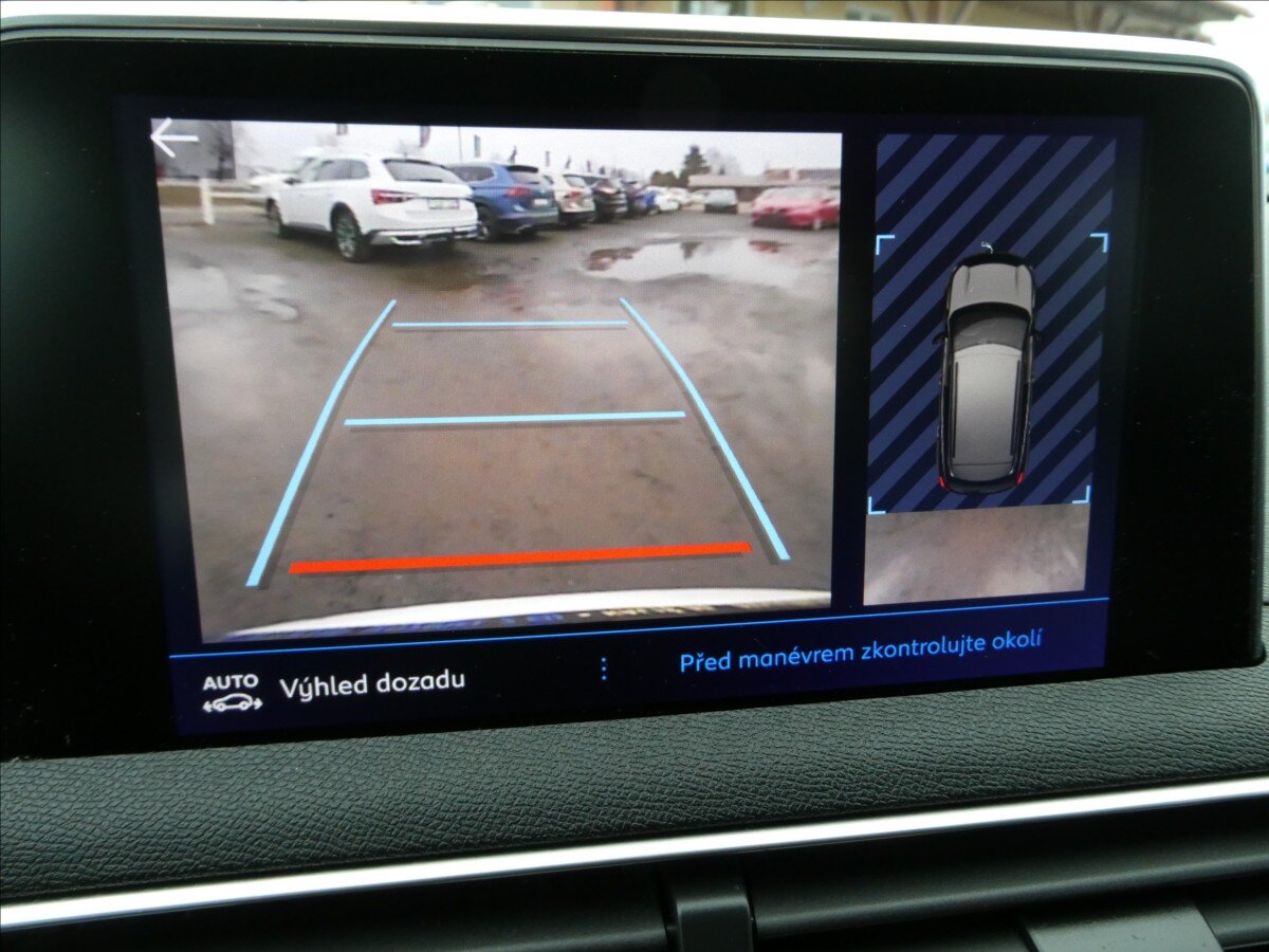 Peugeot 3008 SUV 1,6 l 121 kw