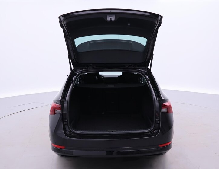 Škoda Octavia Kombi 2,0 l 85 kw