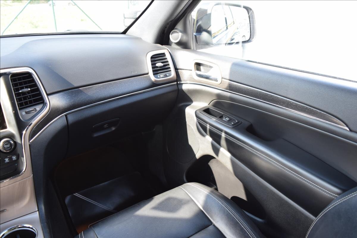 Jeep Grand Cherokee SUV / Terénní 3,0 l 140 kw