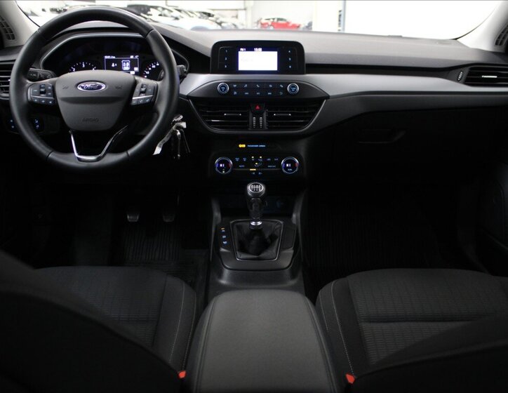 Ford Focus Kombi 1,5 l 70 kw