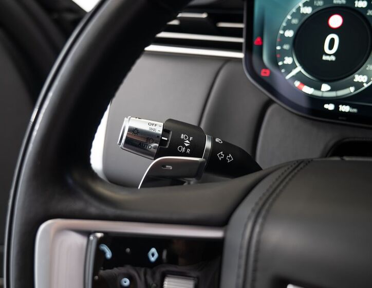 Land Rover Range Rover 24