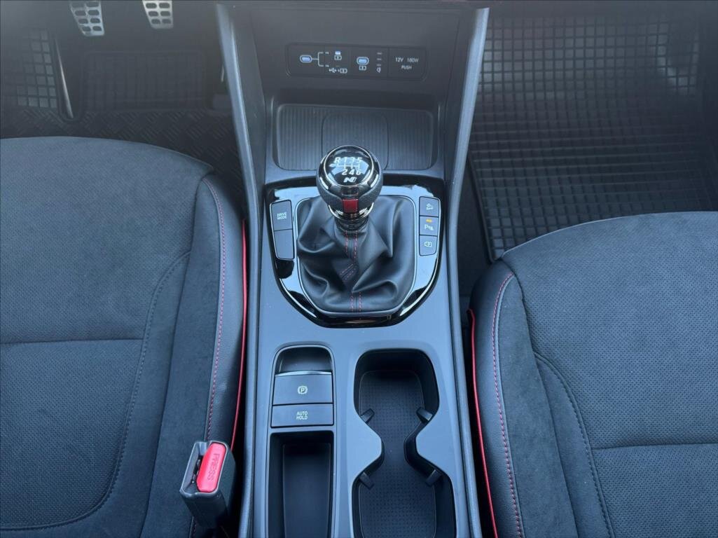 Hyundai Tucson SUV 1,6 l 110 kw