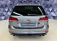 Volkswagen Golf Kombi 2,0 l 221 kw