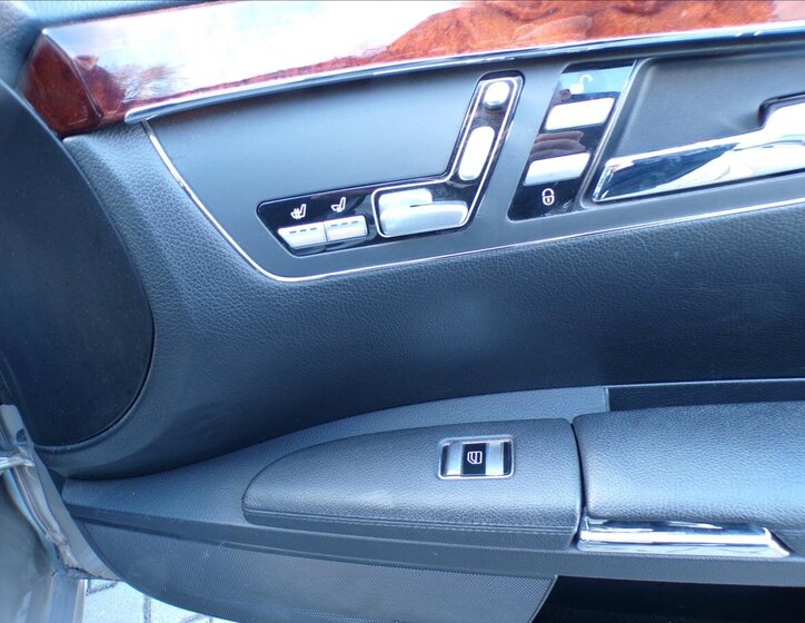 Mercedes-Benz Třídy S Sedan / Limuzína 3,0 l 173 kw