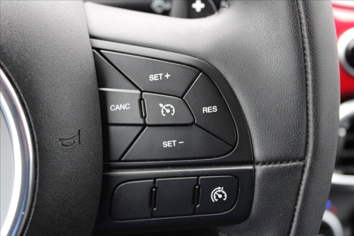 Fiat 500X SUV / Terénní 1,4 l 103 kw