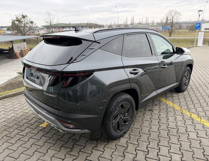 Hyundai Tucson SUV 1,6 l 110 kw