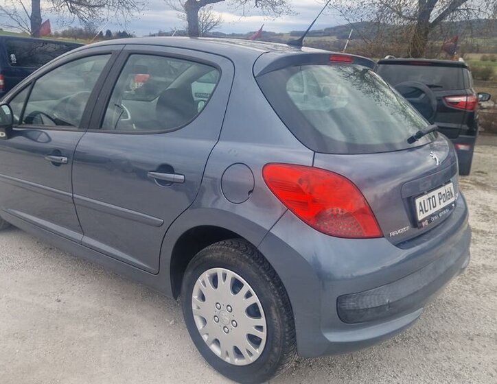 Peugeot 207 Hatchback 1,4 l 65 kw