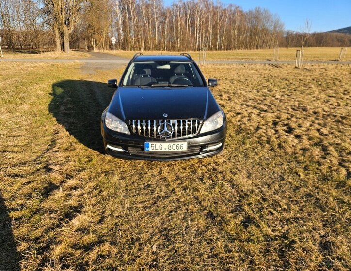 Mercedes-Benz Třídy C Kombi 0,0 135 kw