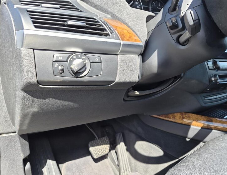 BMW X5 SUV / Terénní 3,0 l 173 kw