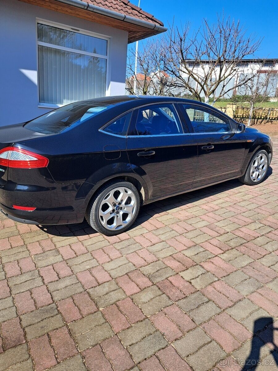 Ford Mondeo Sedan / Limuzína 0,0 107 kw