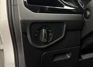 Volkswagen Touran 8