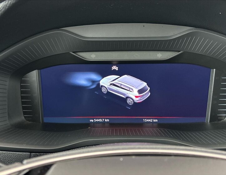 Škoda Karoq SUV / Terénní 1,5 l 110 kw