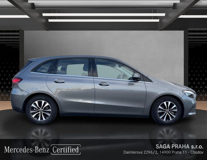 Mercedes-Benz Třídy B Hatchback 1,3 l 120 kw