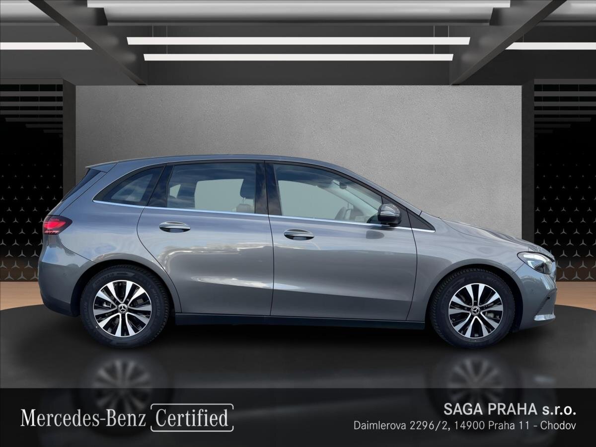 Mercedes-Benz Třídy B Hatchback 1,3 l 120 kw