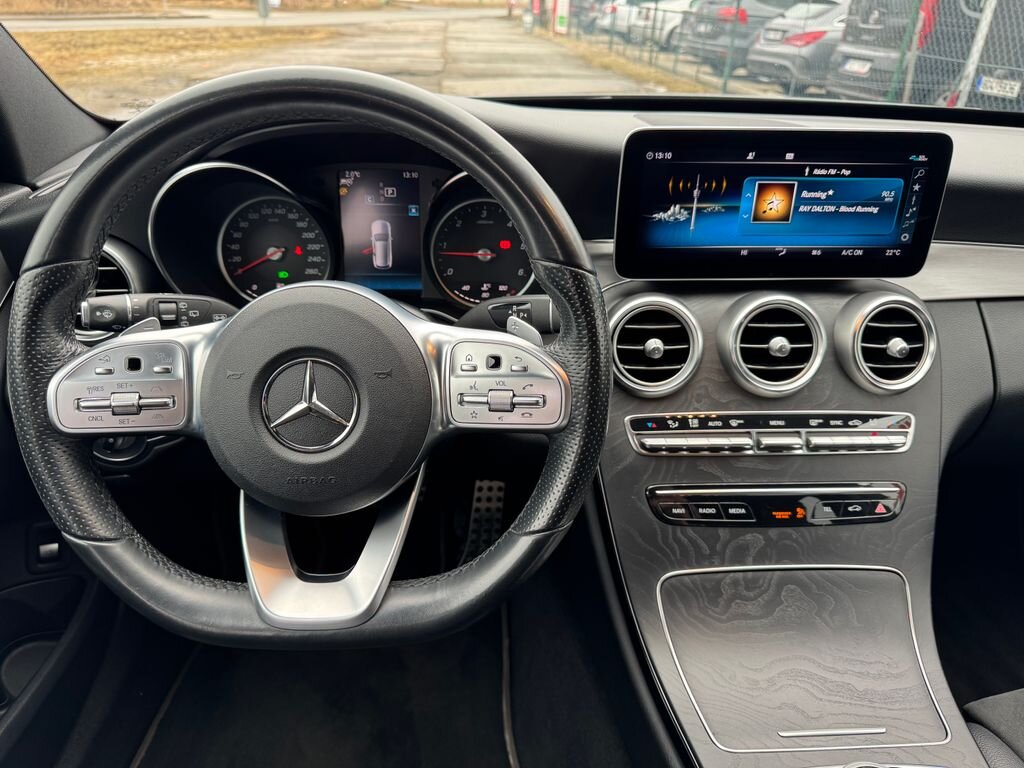 Mercedes-Benz Třídy C Kombi 2,2 l 143 kw