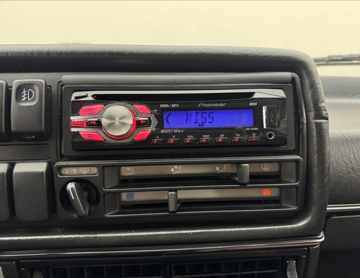 Volkswagen Golf Sedan / Limuzína 1,8 l 79 kw